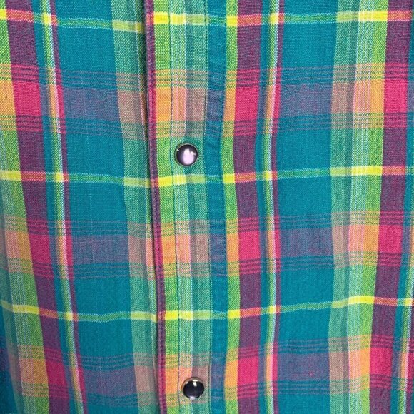 Ely Vintage Pearl Snap Plaid Sleeveless Button Down Western Shirt - Picture 4 of 8